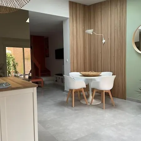 Le 166 Maison Avec Terrasse Proche De La Mer Casa vacanze Dunkirk
